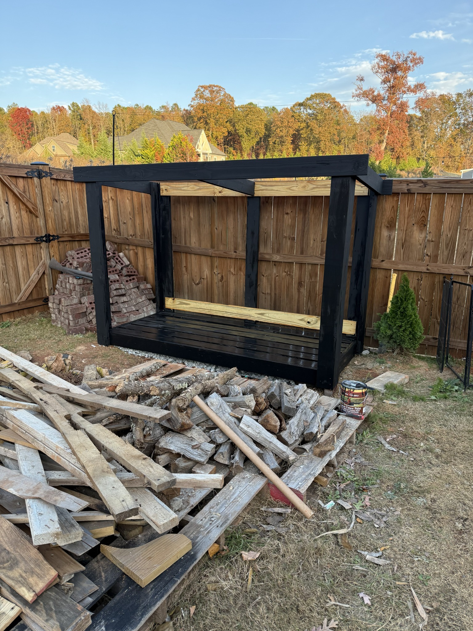 Wooden Shed & Garden Bed project photo 1