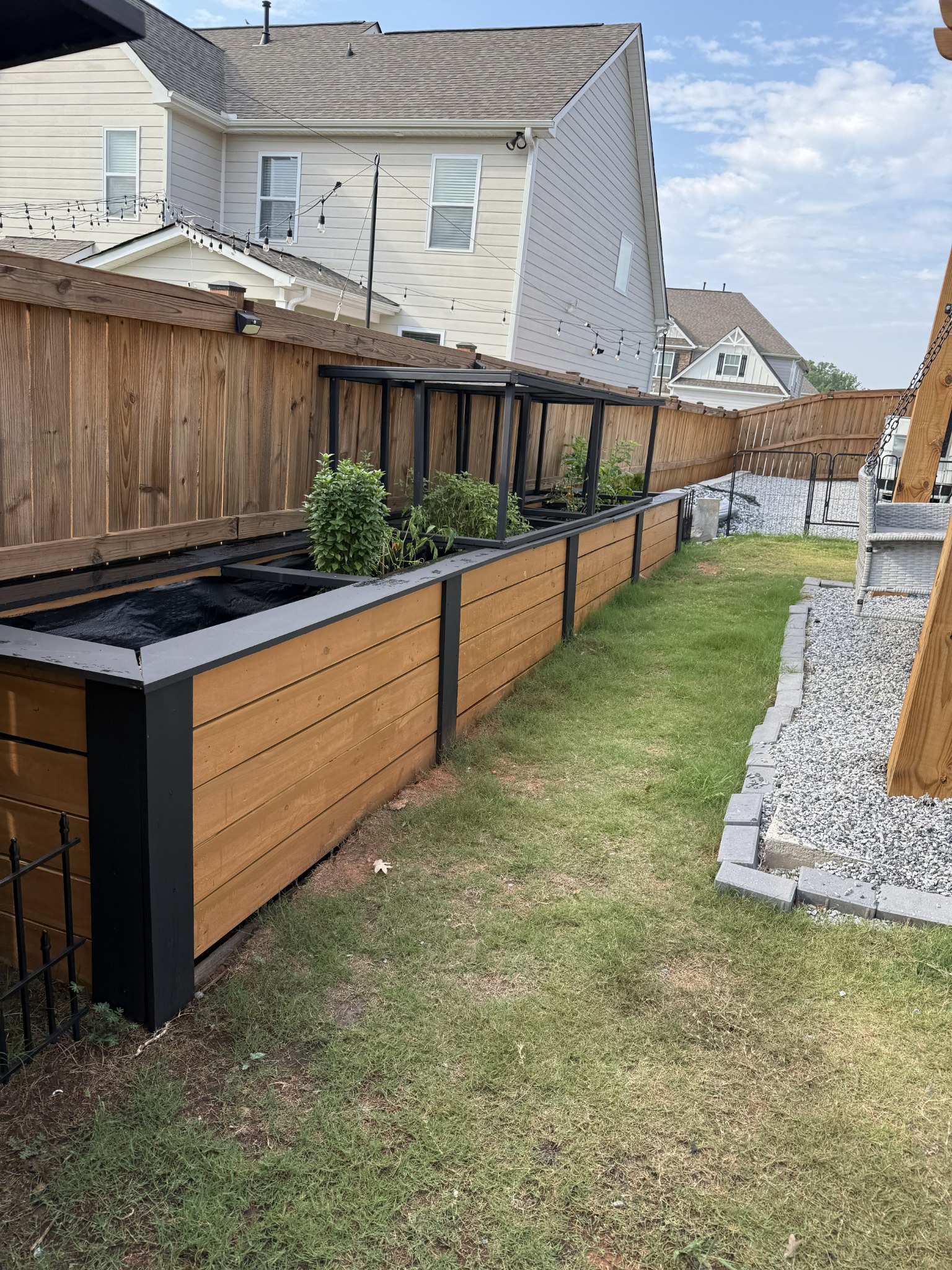 Wooden Shed & Garden Bed project photo 4